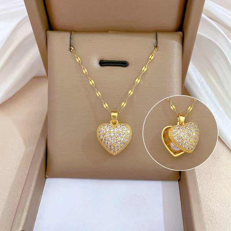 Cadena corazon abierto con perla adentro