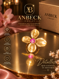 Anillo Flor Dorada – Belleza & Feminidad