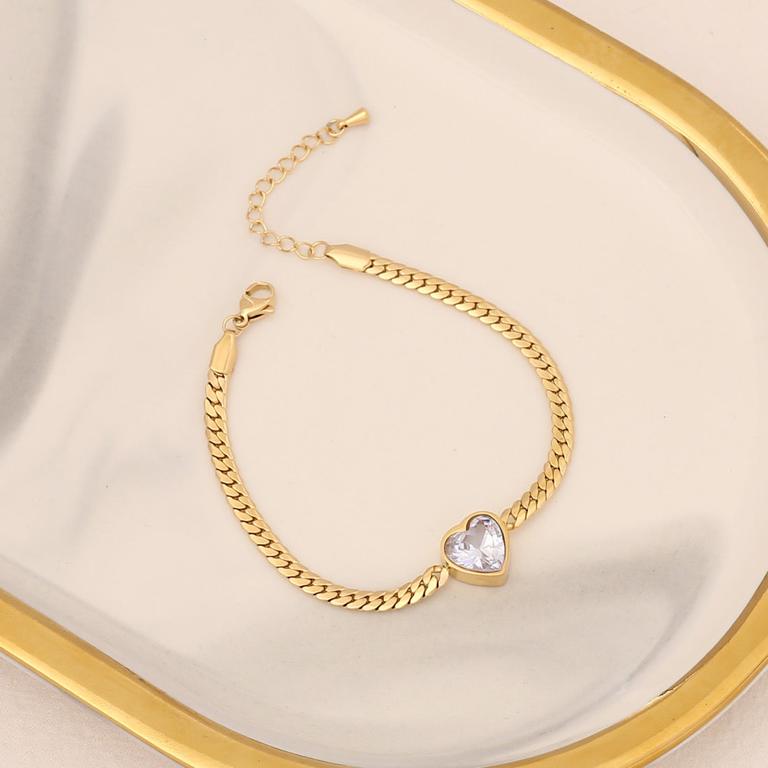 Pulsera fashion corazon shape piedra blanca